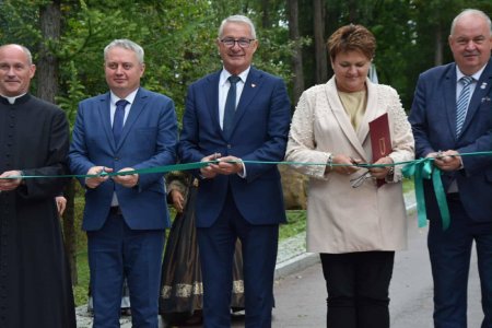 Otwarcie, po renowacji, Parku Dworskiego w Birczy