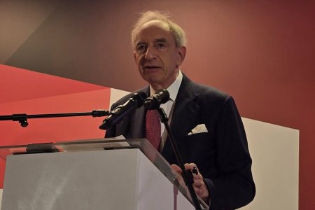 Konferencja " "Od ram do dialogu - systemowe wspieranie rozwoju języka polskiego poza granicami kraju"