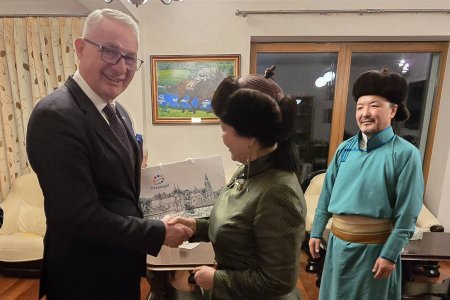 Uroczyste spotkanie z okazji mongolskiego Nowego Roku, roku Ognistego Konia