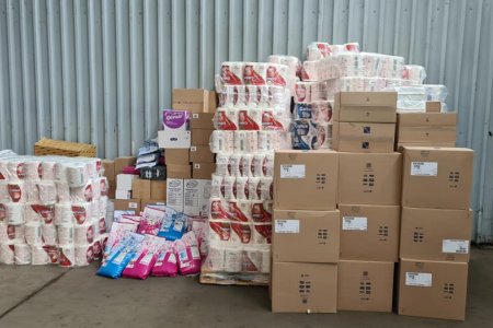 Przekazanie darów dla punktu pomocy uchodźcom w Przemyślu